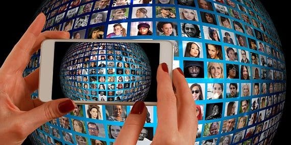 How to create a social media savvy office How to create a social media savvy office