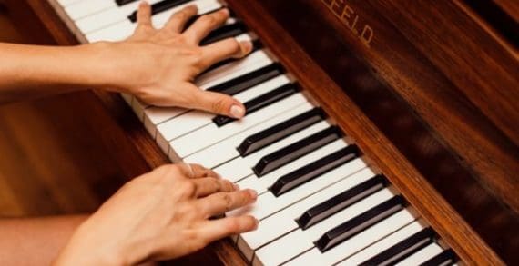 Group effort brings music to Kindersley’s Heritage Manor Group effort brings music to Kindersley’s Heritage Manor