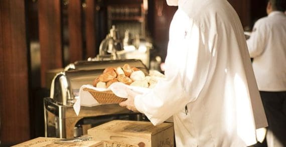 Restaurant industry expects tough year ahead Restaurant industry expects tough year ahead