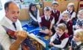 Body language tips for leaders from teachers Body language tips for leaders from teachers