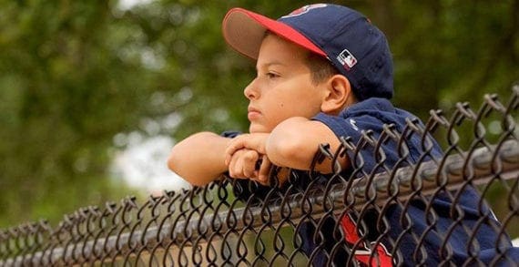 Spectator sports generate $3.7 billion in revenue in Canada Spectator sports generate $3.7 billion in revenue in Canada
