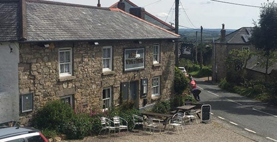 A magnificent Cornish pub dinner to top off a day of discovery A magnificent Cornish pub dinner to top off a day of discovery