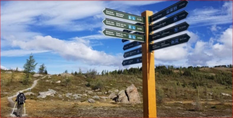 signage - hut to hut - Kindersley Clarion